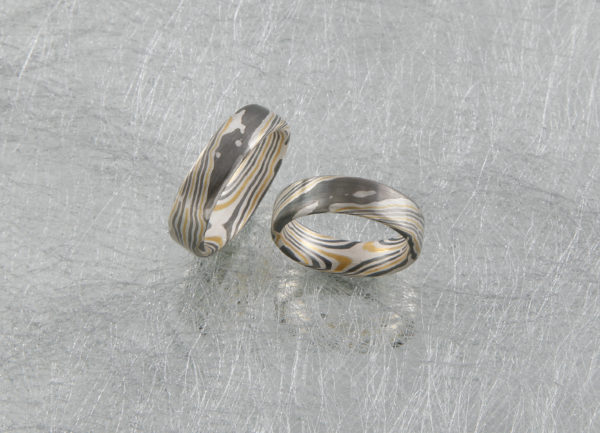 Mokume Gane Ringe mit 2 Sterne innen in Gold Silber und Palladium